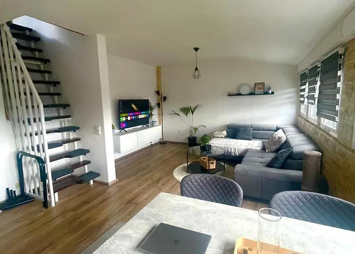 Gemuetliche & Voll Ausgestattete Stadtwohnung Appartement *